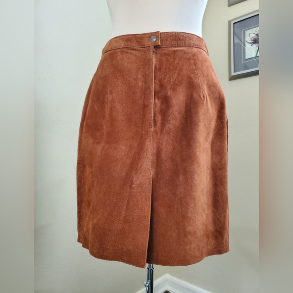 GLOBAL IDENTITY leather rust-colored skirt size 6 - Picture 2 of 6